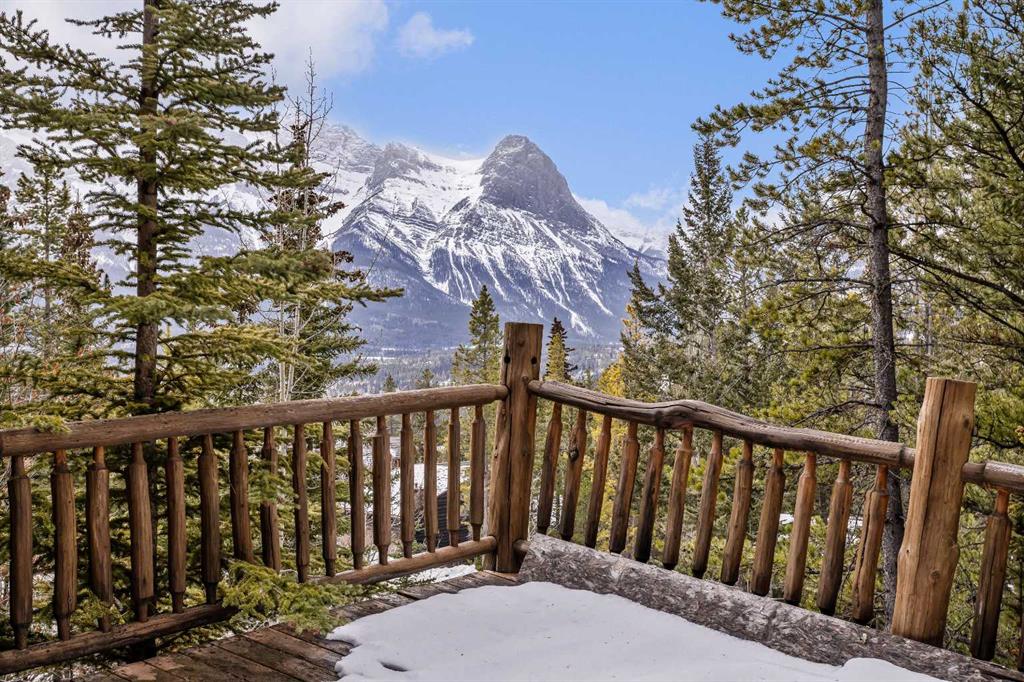 Picture for 11 Aspen Glen  