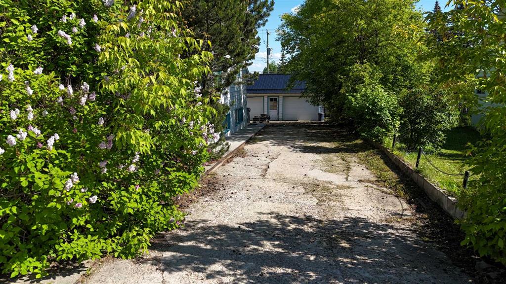 Picture for 4711 5 Avenue 