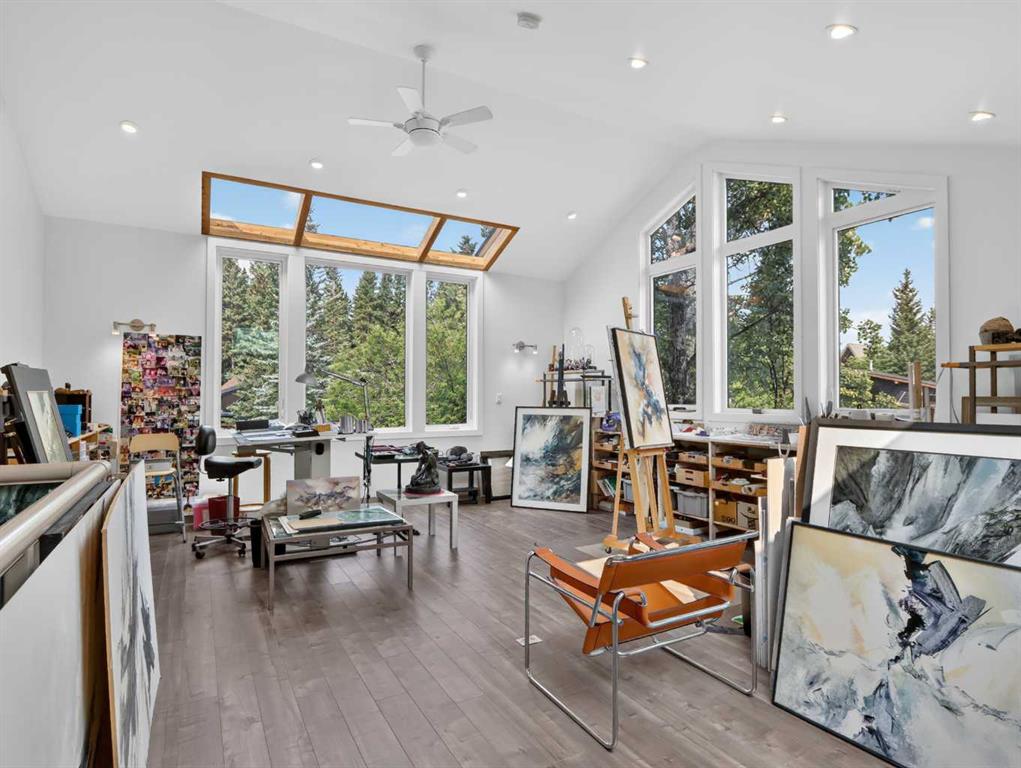 Picture for 22 Pinewood Crescent 