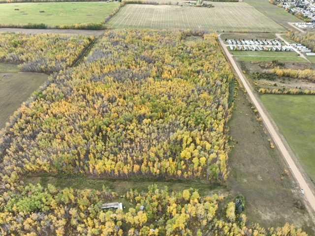 Picture for 661000 Range Road 222  