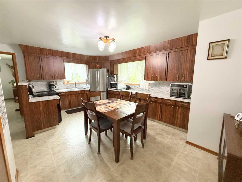 Picture for  213078 Township Road 690  