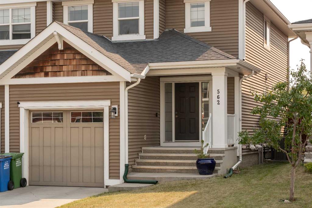 Picture for 562 River Heights Crescent 