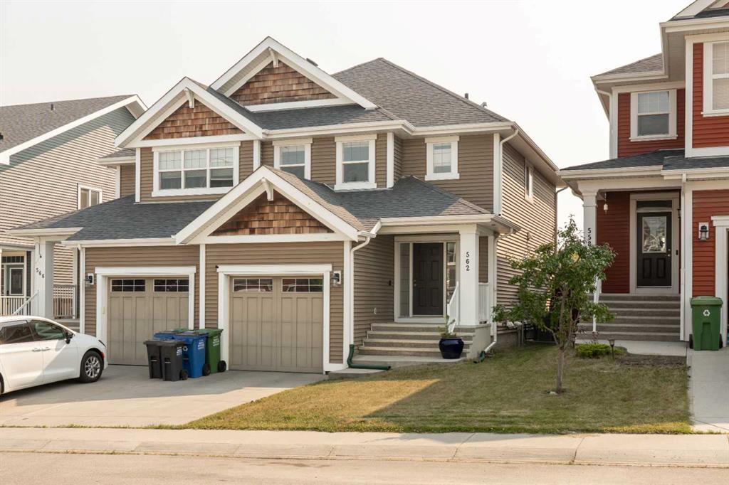 Picture for 562 River Heights Crescent 