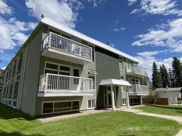 Picture for 8, 414 41 Street 