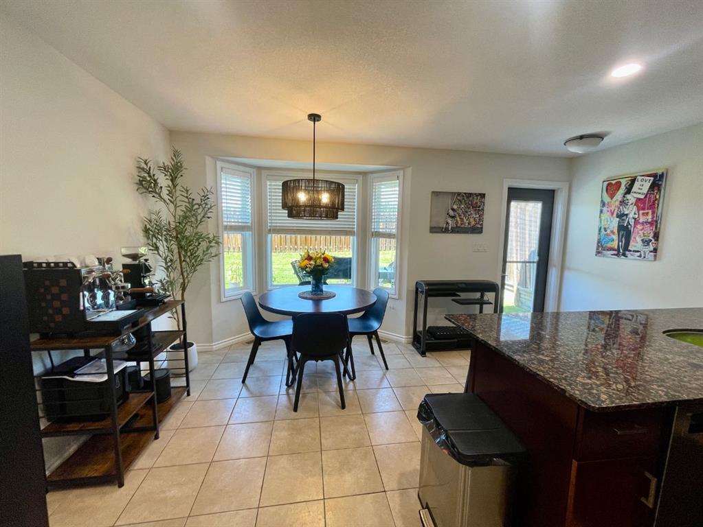 Picture for #6  4024 18 Avenue  