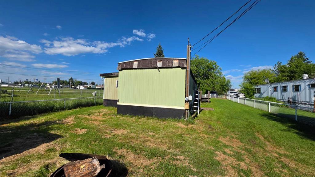 Picture for 5249 51 Street  
