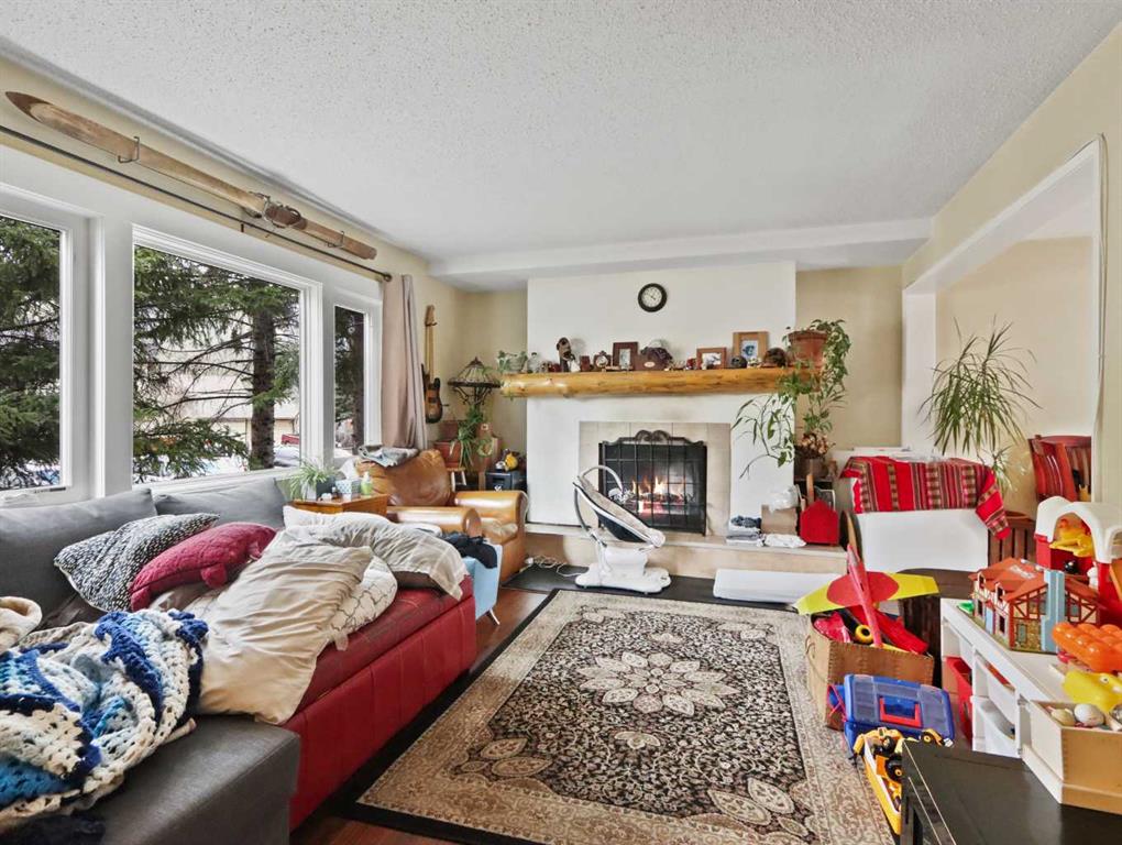 Picture for 1621 1st Avenue  