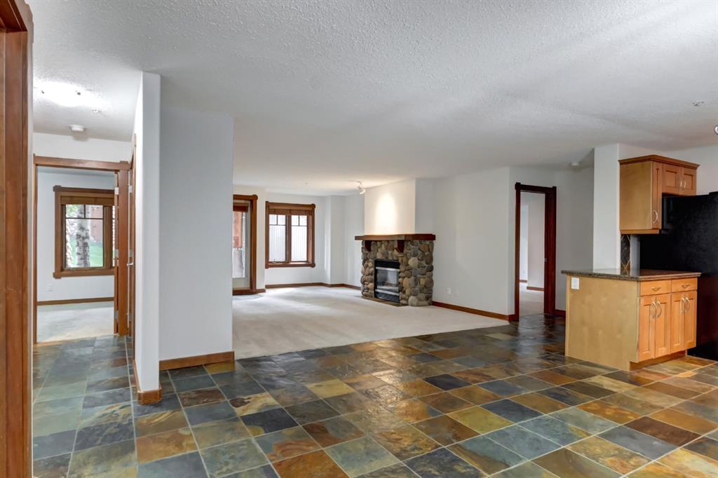 Picture for 111, 170 Crossbow Place 