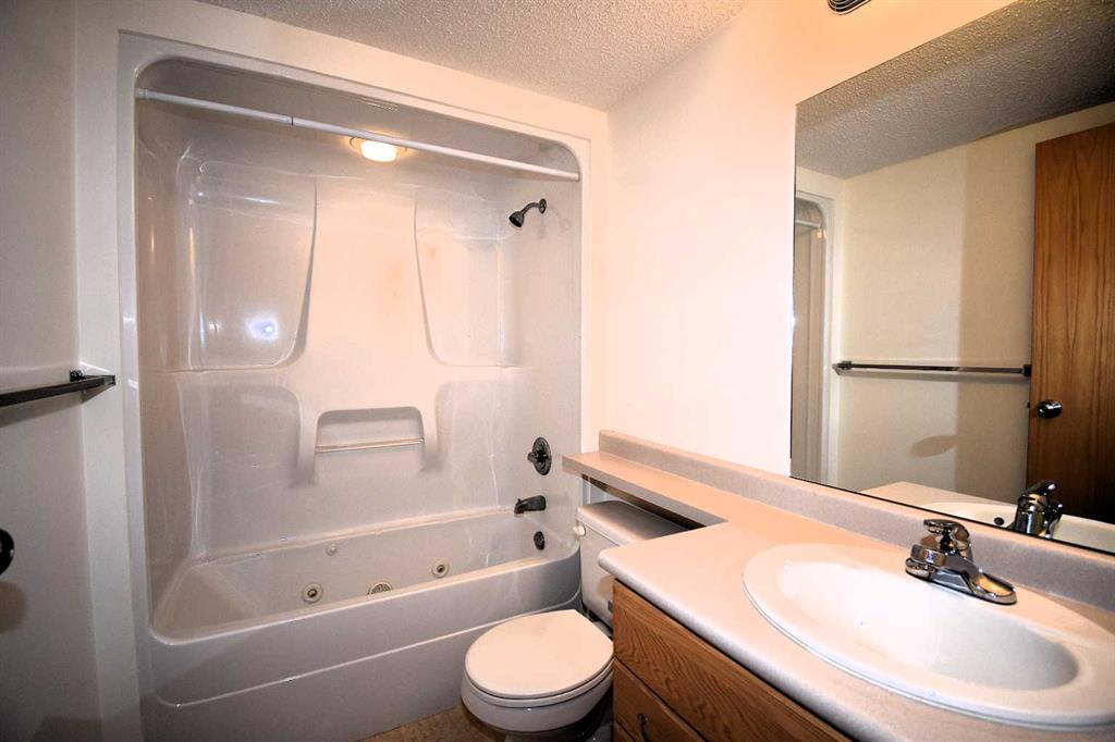 Picture for 202, 777 48 Street 