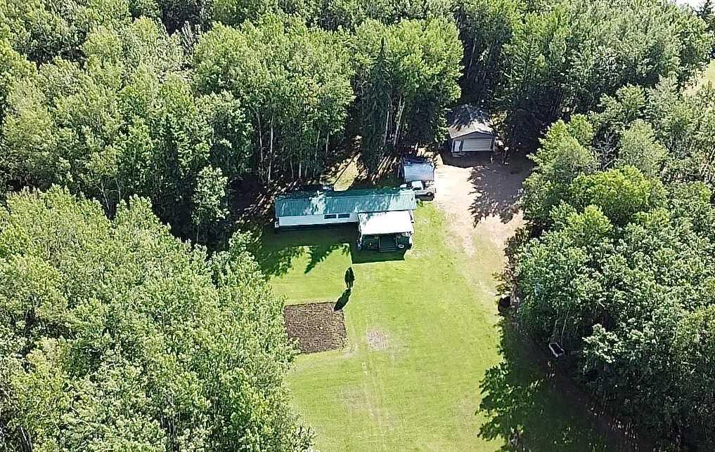 Picture for  224060 Township Road 680  