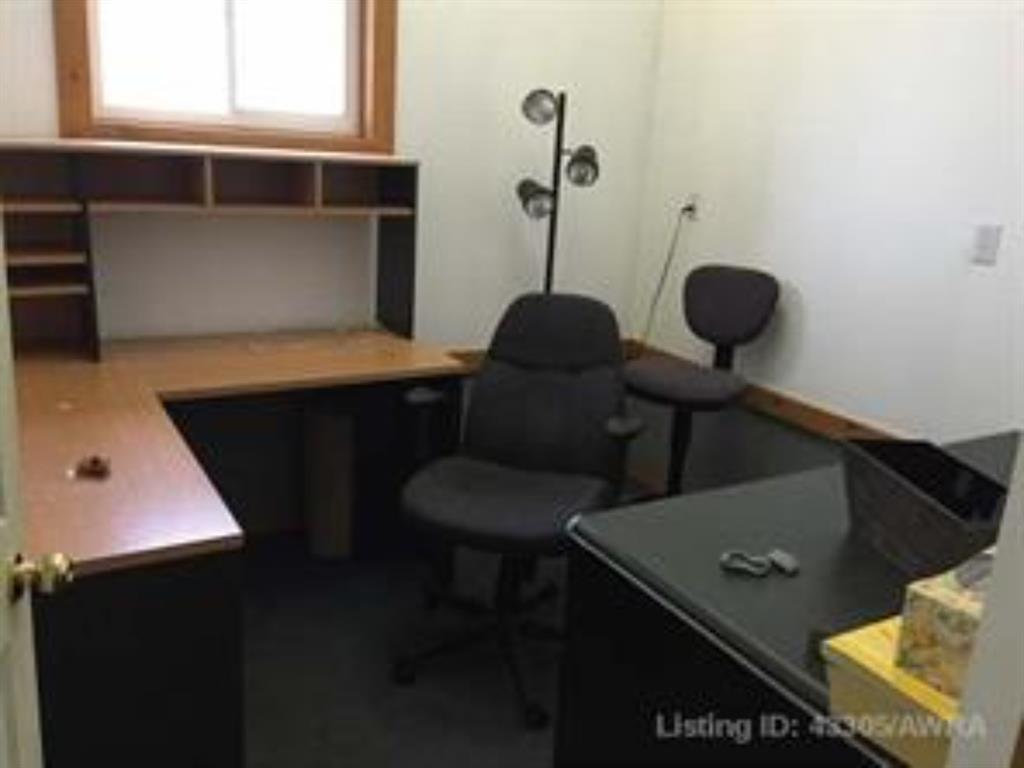 Picture for 5412 Fir Crescent  