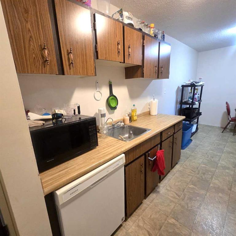 Picture for 304B, 5611 9 Avenue  