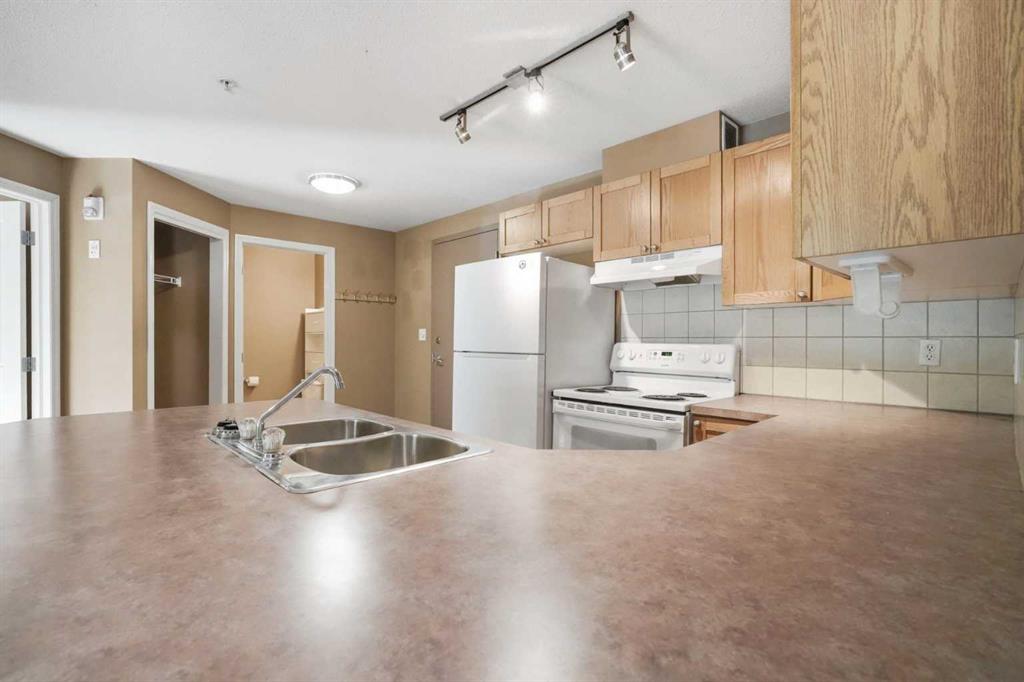 Picture for 112, 186 Kananskis Way 
