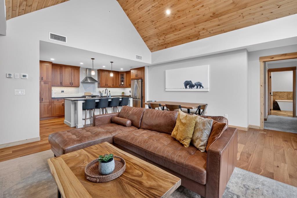 Picture for 407, 707 Spring Creek Drive  