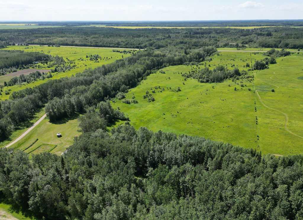 Picture for 204001 Township Road 695.1  