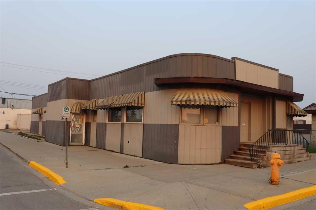 Picture for 502 50 Street  