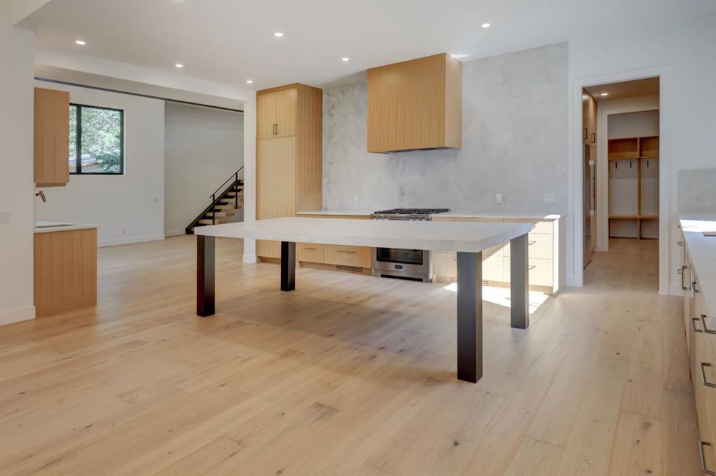 Picture for 845 14th Street 