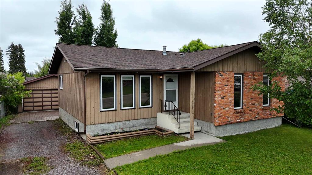 Picture for 5415 15 Avenue 