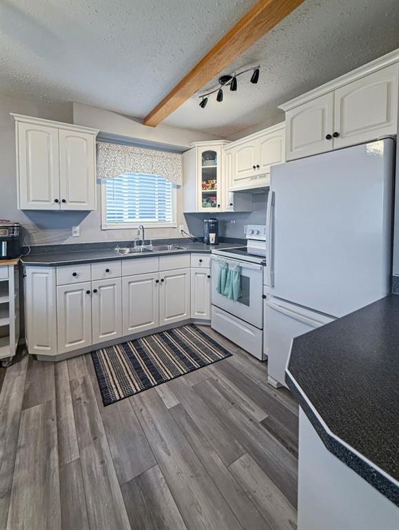 Picture for 4305 47 Ave  
