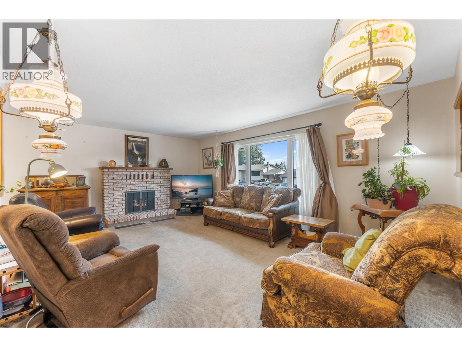 Picture for 3430 Liard  Court