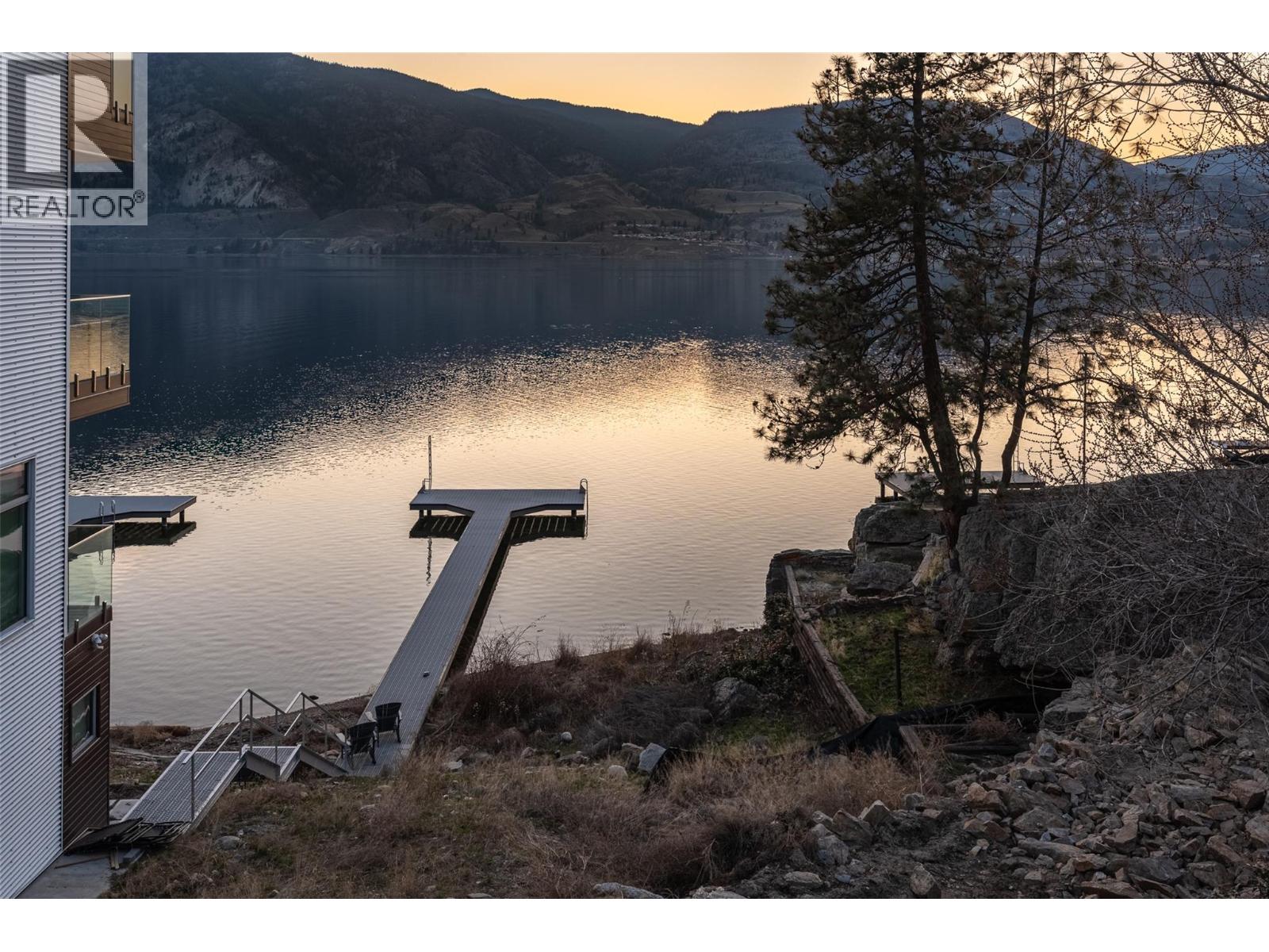 Picture for 4037 LAKESIDE  Road