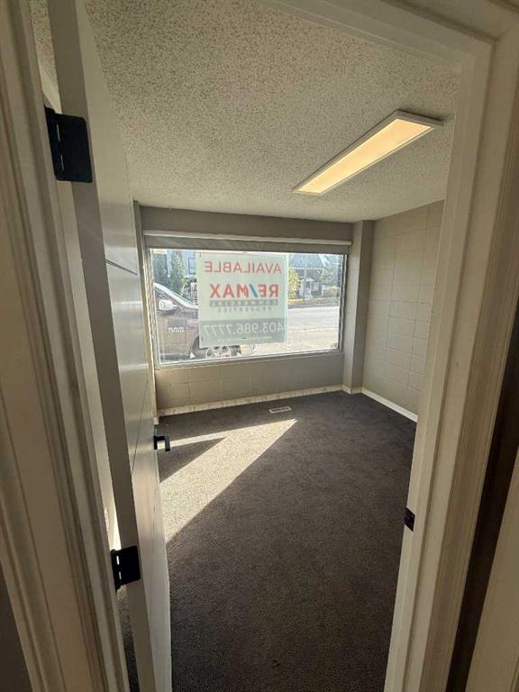 Picture for 5912 54 Avenue 