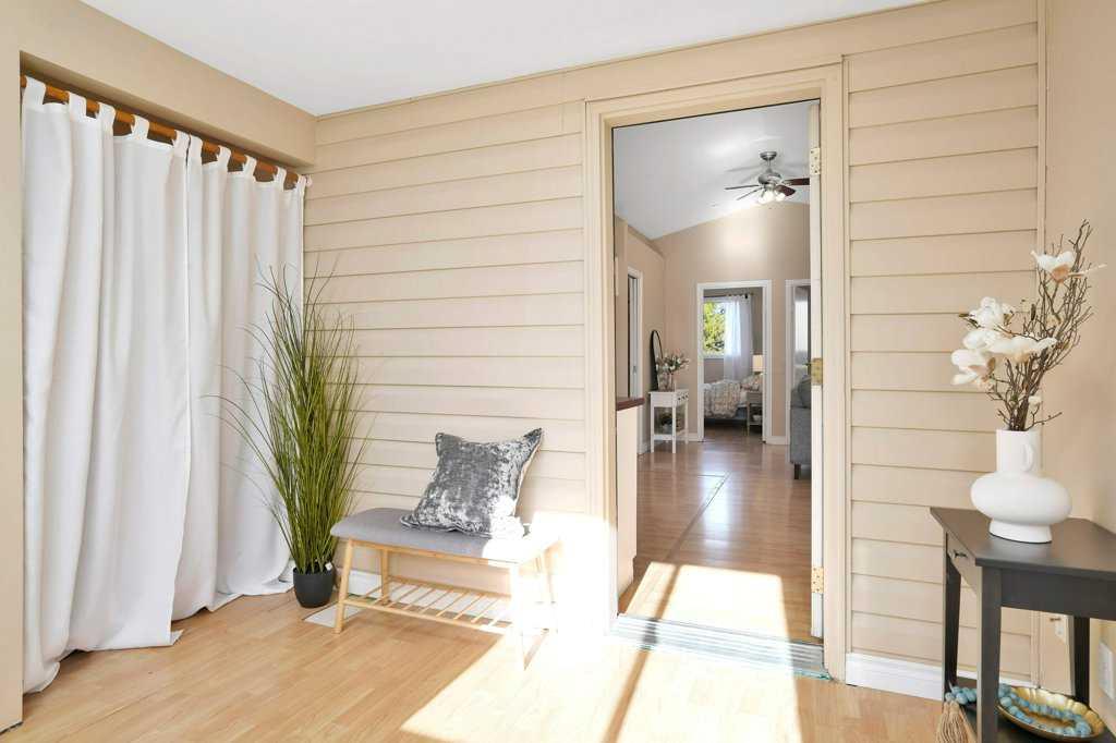 Picture for 8 Sunnyside Drive 