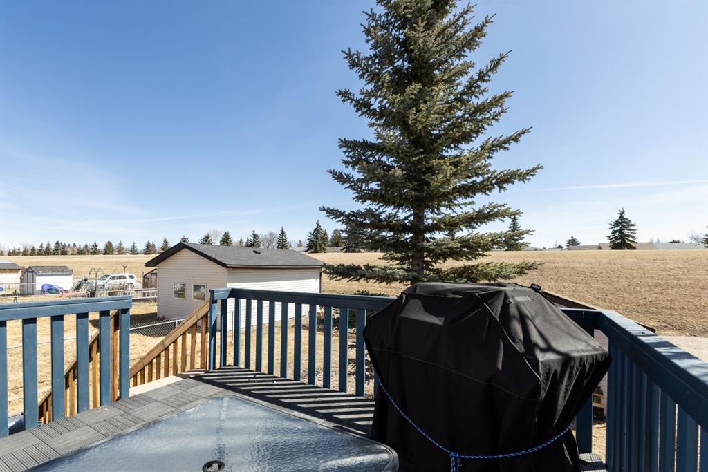 Picture for 4406 54A Avenue Crescent 