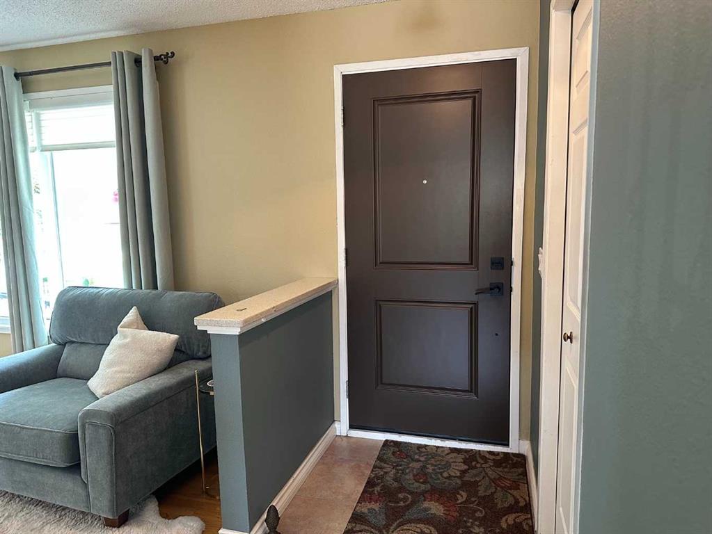 Picture for 134 Wiltshire Boulevard 