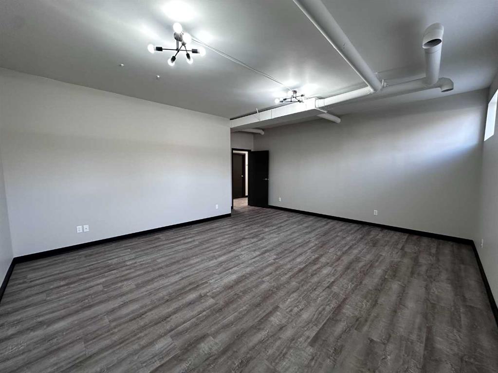 Picture for Suites B &amp; C, 4923 50 Street 