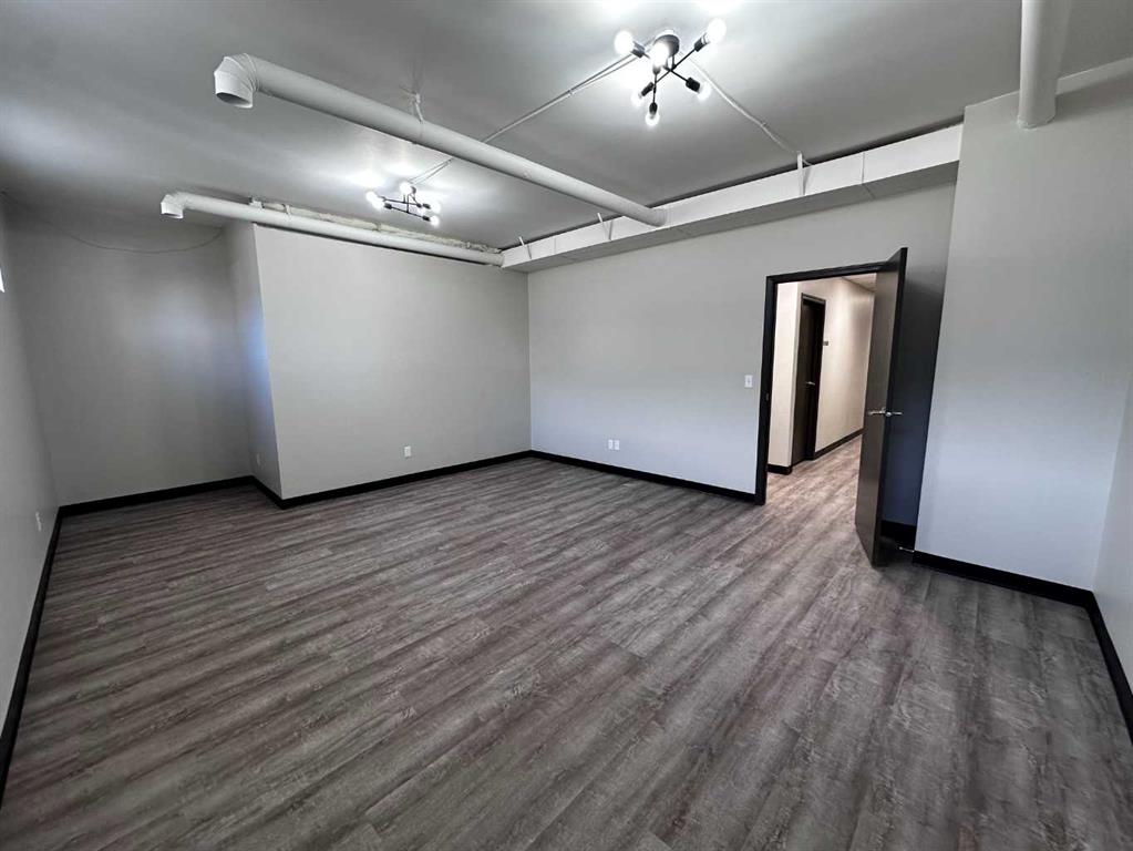 Picture for Suites B &amp; C, 4923 50 Street 