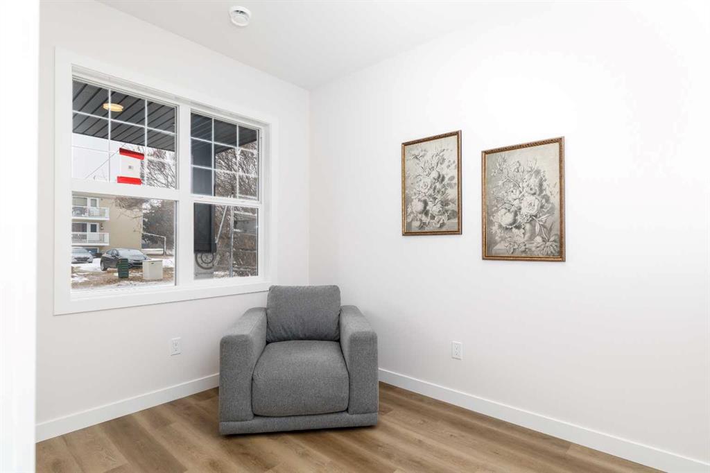 Picture for 6, 5463 55 Avenue 