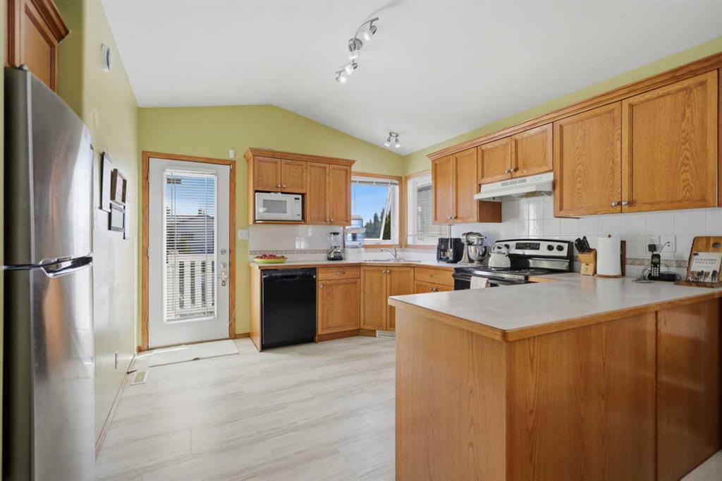 Picture for 277 Deschner Close 