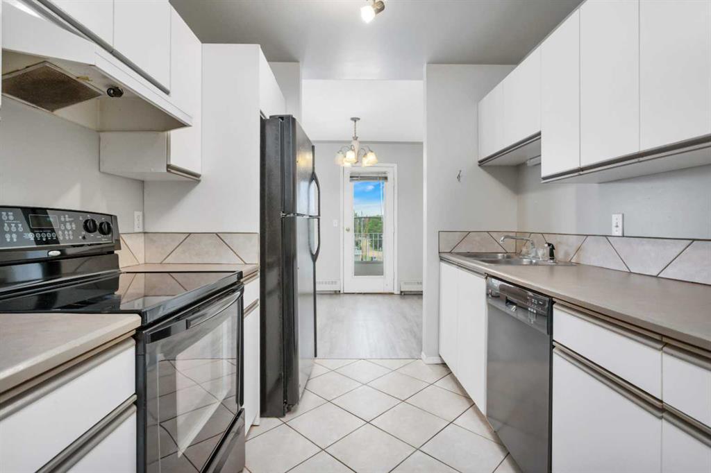 Picture for 312, 5135 Lakeshore Drive  