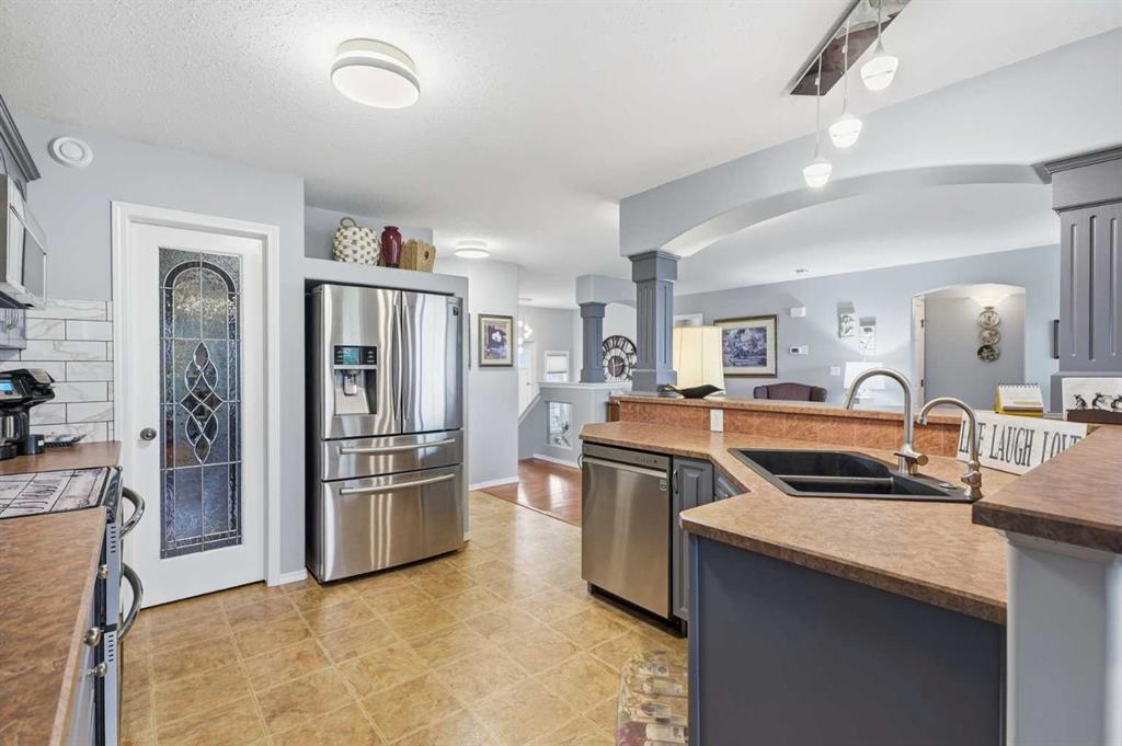 Picture for 83 Irving Crescent 