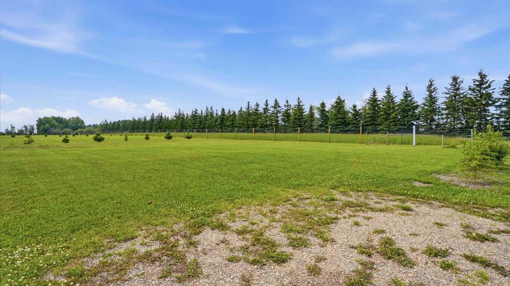 Picture for 422 62036 Twp Rd 462  
