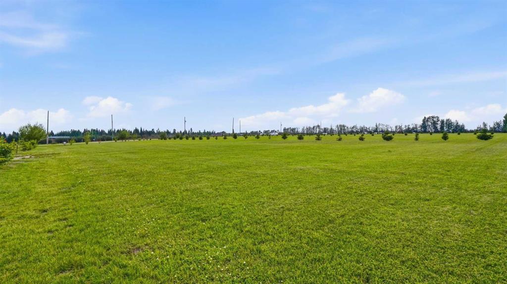 Picture for 422 62036 Twp Rd 462  