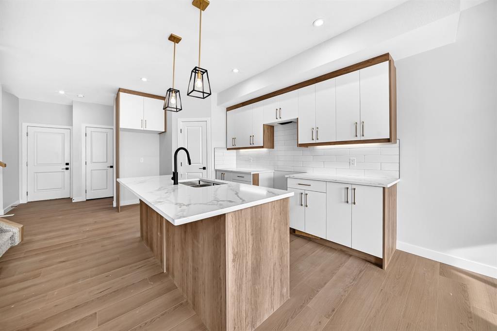 Picture for 23 LAVELLE Close 