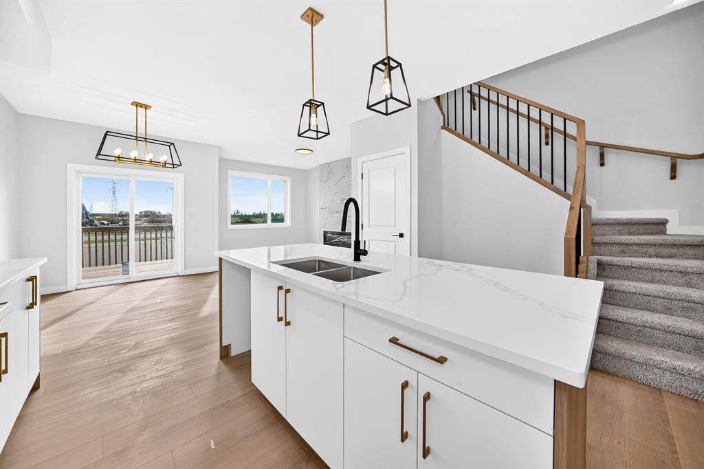Picture for 23 LAVELLE Close 