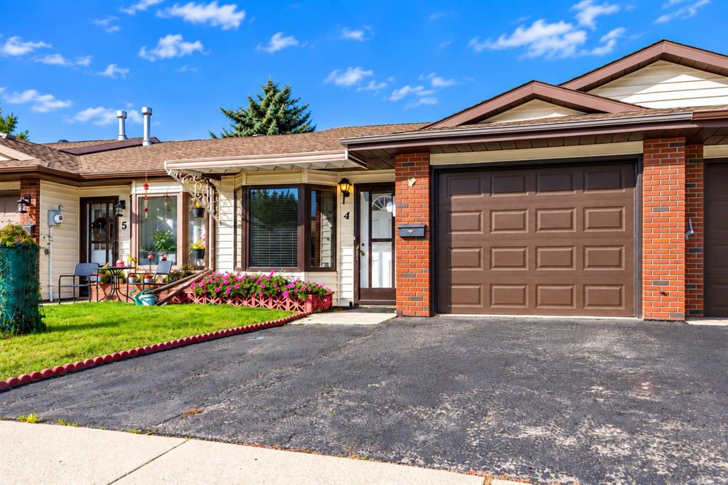 Picture for 4, 4240 46A Ave Crescent 