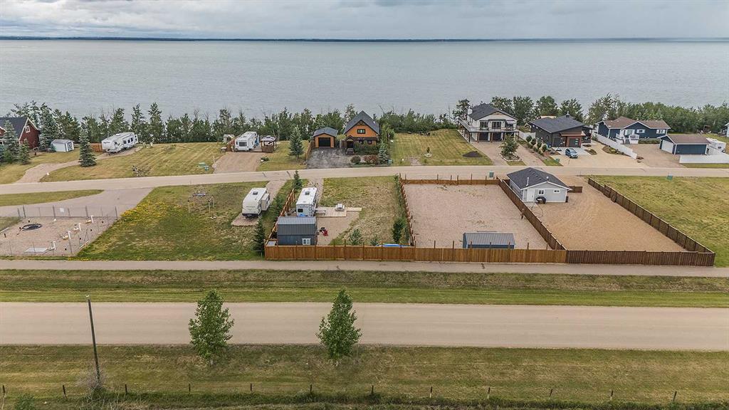 Picture for 13 Marina Crescent 