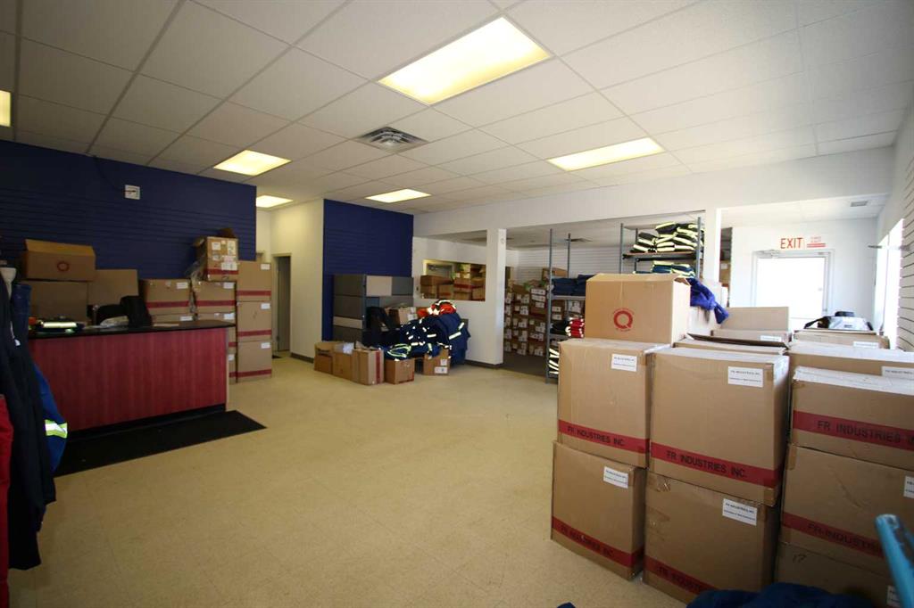 Picture for 7, 7621 Edgar Industrial Drive 