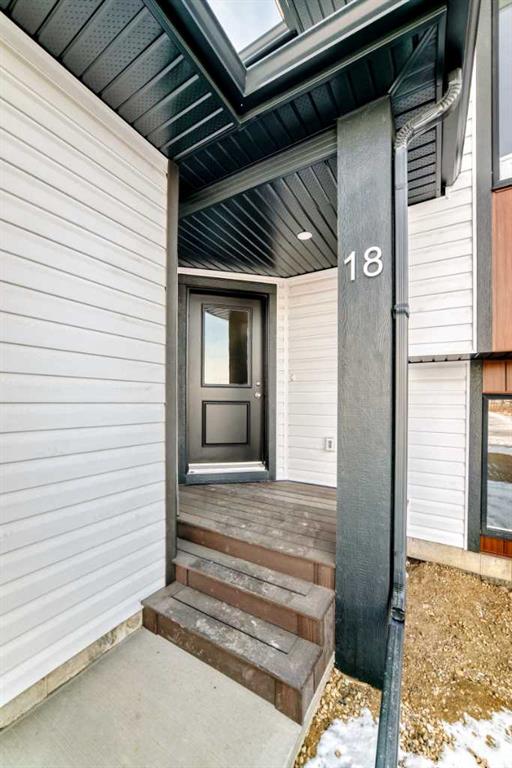 Picture for 18 Tagish Avenue 