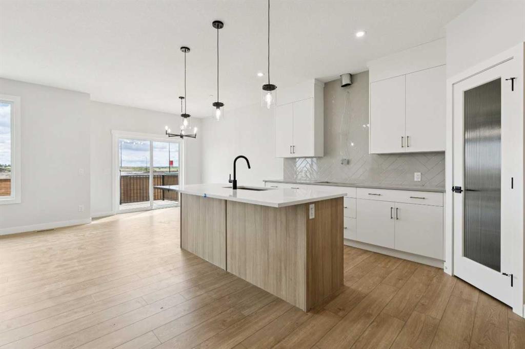 Picture for 546 Hotchkiss Manor 