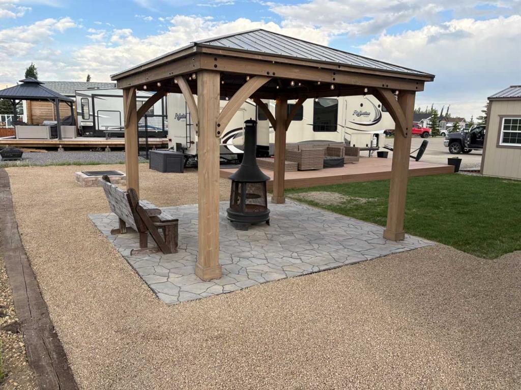 Picture for 116, 41019 Range Road 11  