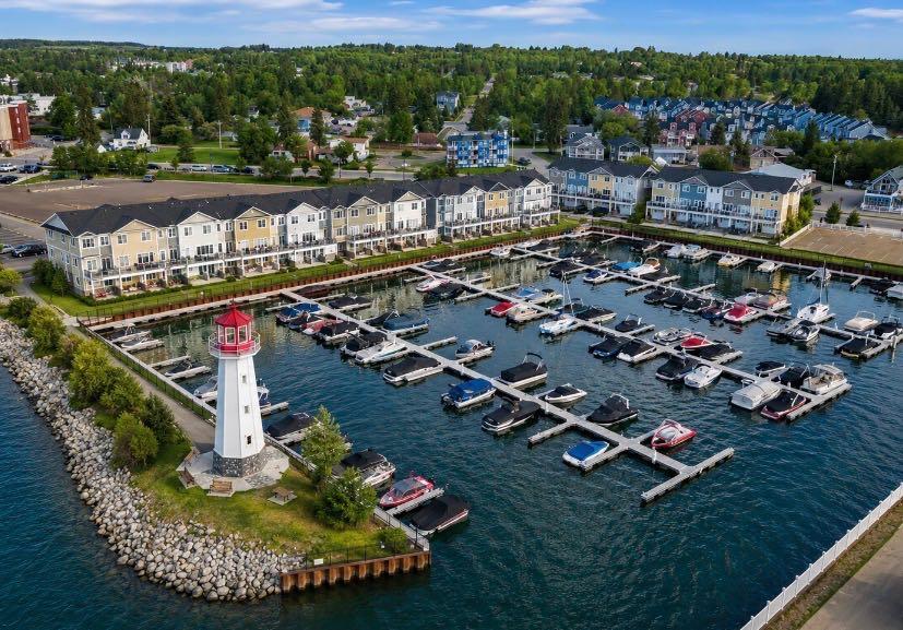 Picture for 12, 5230 Lakeshore Drive 