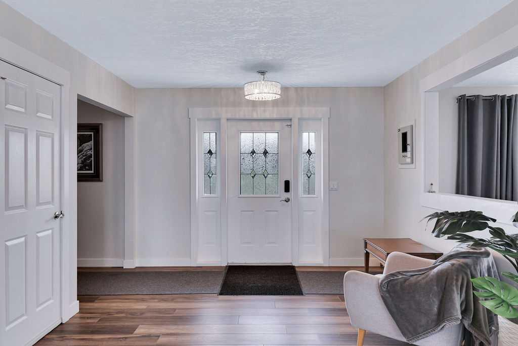 Picture for 4, 41207 Range Road 263  