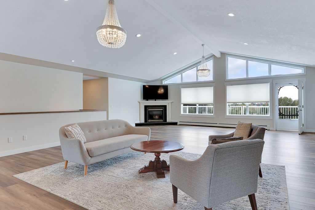 Picture for 4, 41207 Range Road 263  