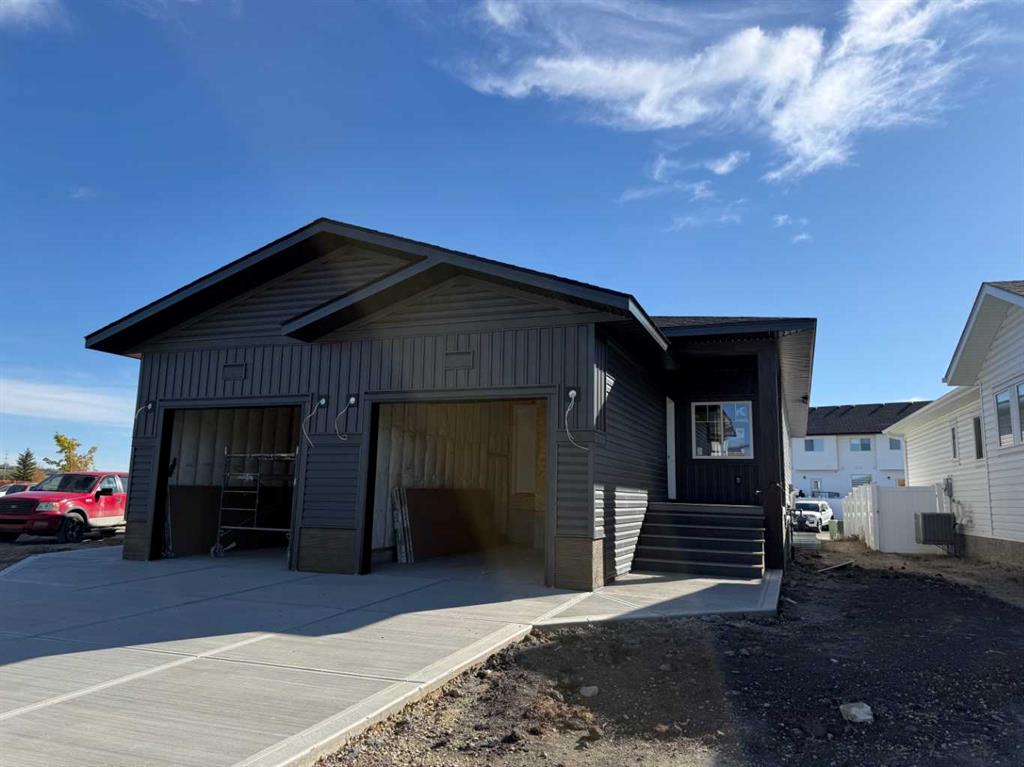 Picture for 15 Ellington Crescent 