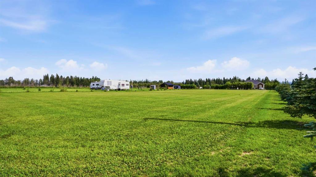 Picture for 401 62036 Twp Rd 462  